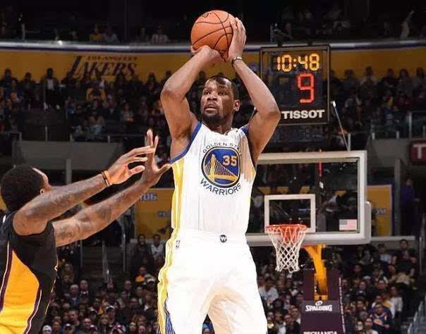 圆桌骑士的 圆桌骑士的