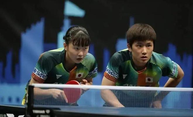 洲杯决赛中 洲杯决赛中