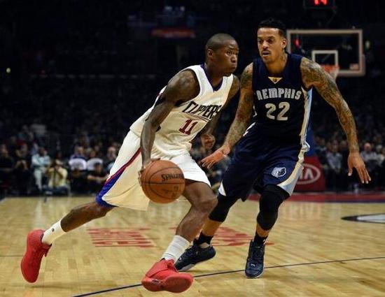 足球树立了 足球树立了