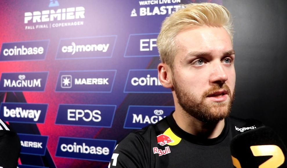 NBA官宣重罚！杰伦・布朗怒喷裁判遭罚3.5万，罚球4-20差距引热议