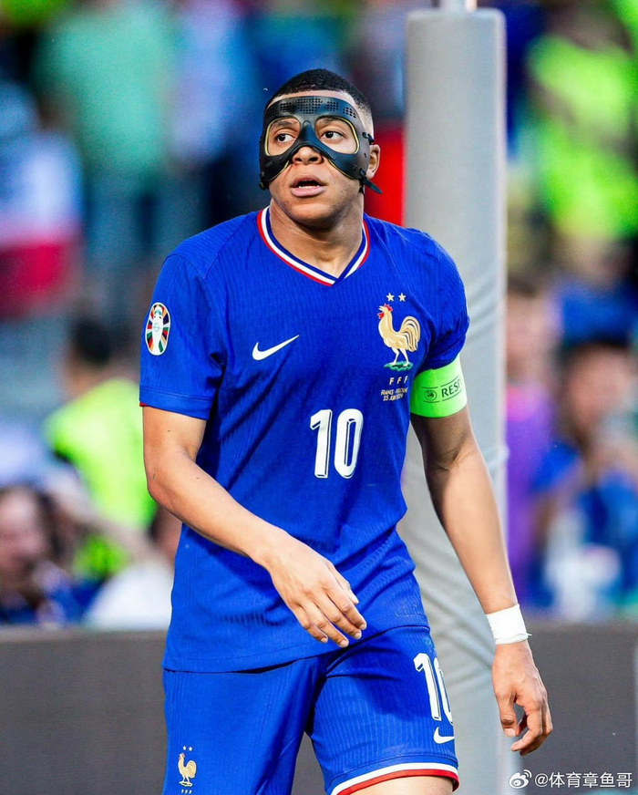 33岁后依 33岁后依